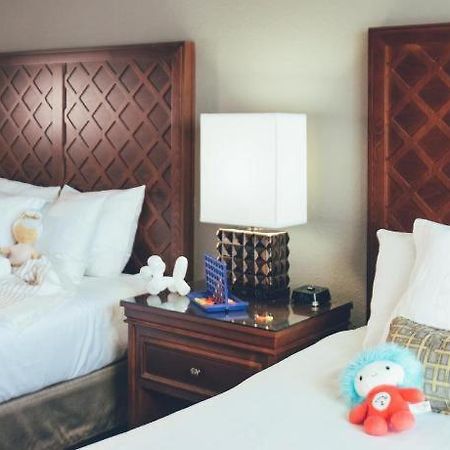 Holiday Inn Vacations At Orange Lake Resort East Village Four Corners Экстерьер фото