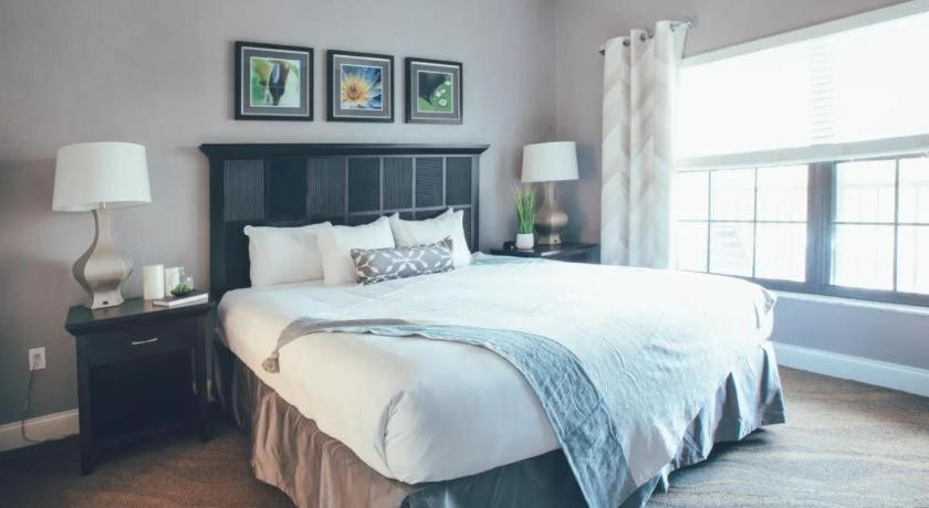 Holiday Inn Vacations At Orange Lake Resort East Village Four Corners Экстерьер фото