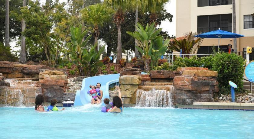 Holiday Inn Vacations At Orange Lake Resort East Village Four Corners Экстерьер фото